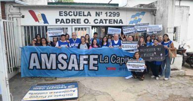 AMSAFE profundiza su plan de lucha desde cada escuela