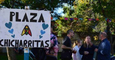 Barrio Las Flores 2 festejó el cumpleaños de la Plaza Chicharritas